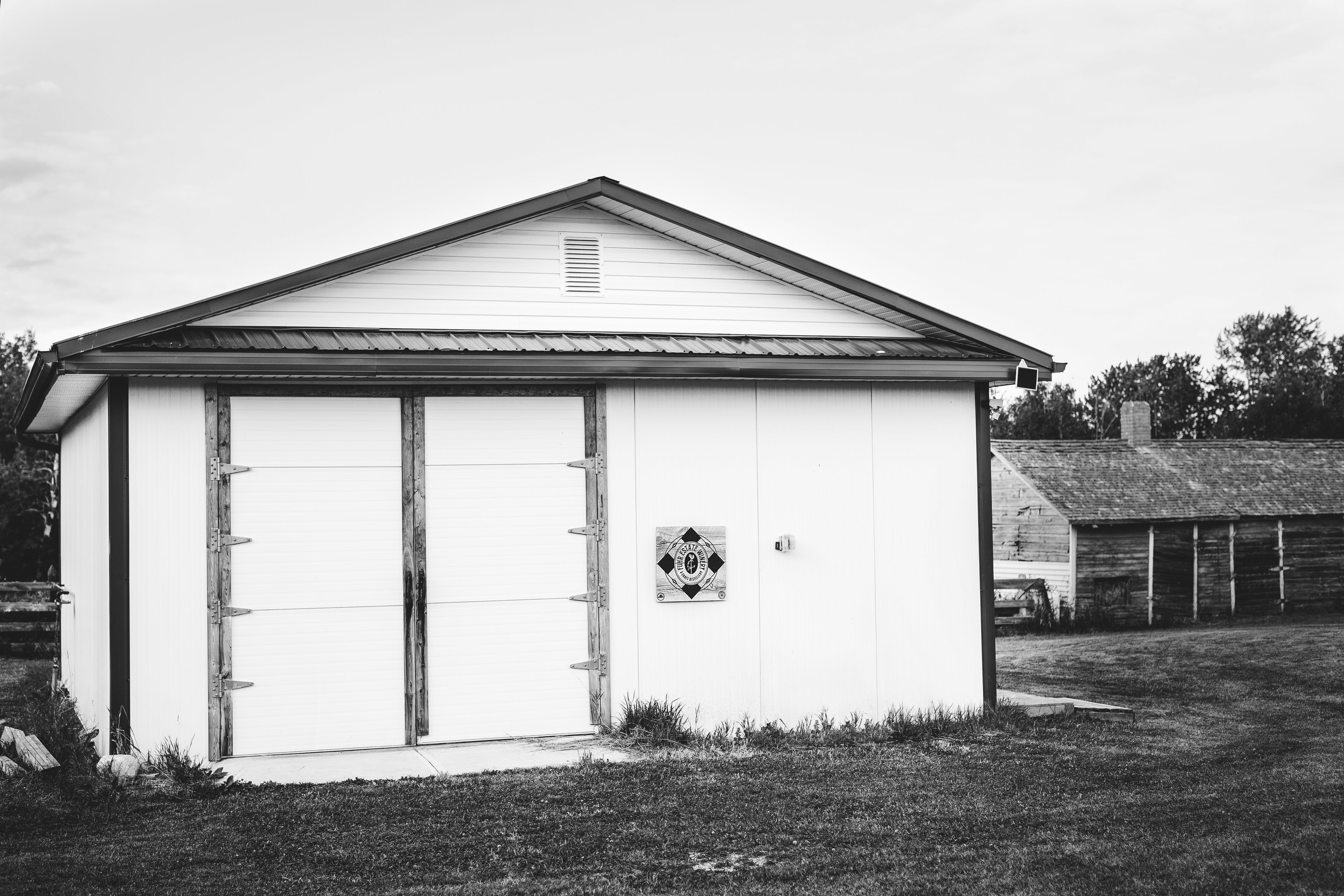 white shed BnW